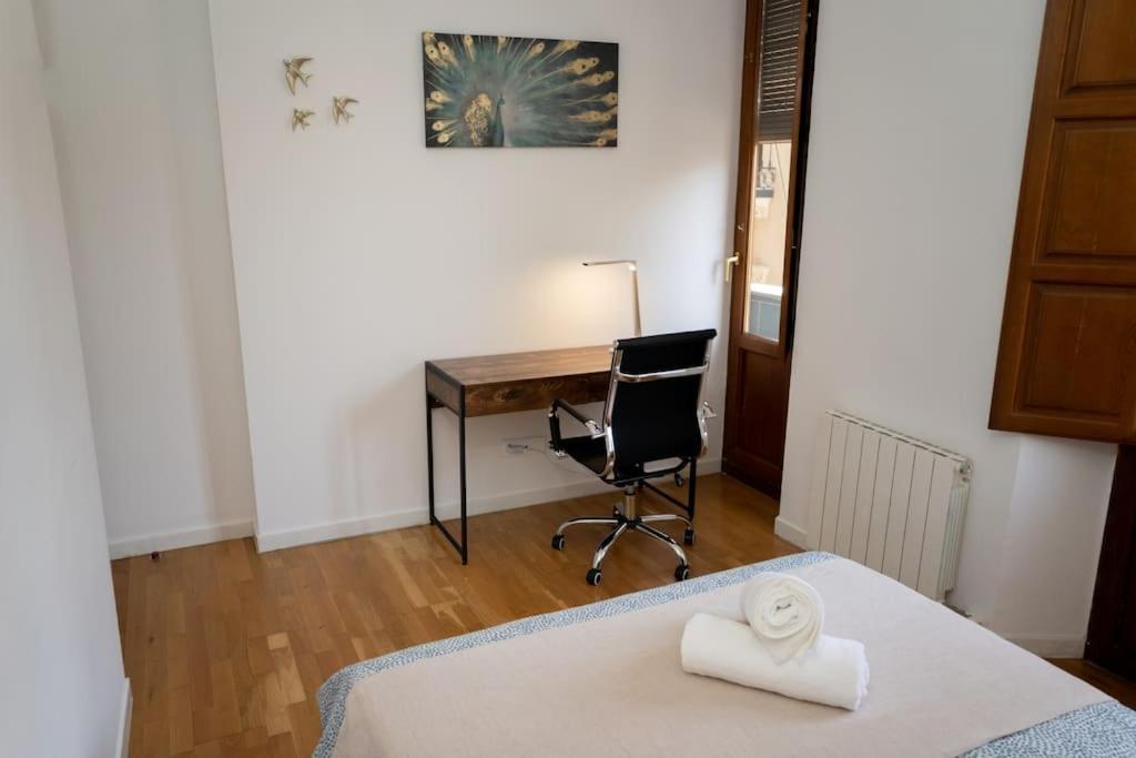 Suite Alhambra Puerta Bib-Rambla Гранада Екстериор снимка